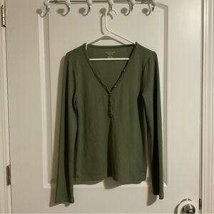 American Eagle Waffle Knit Top Color Green Polyester Blend Size L Button Front